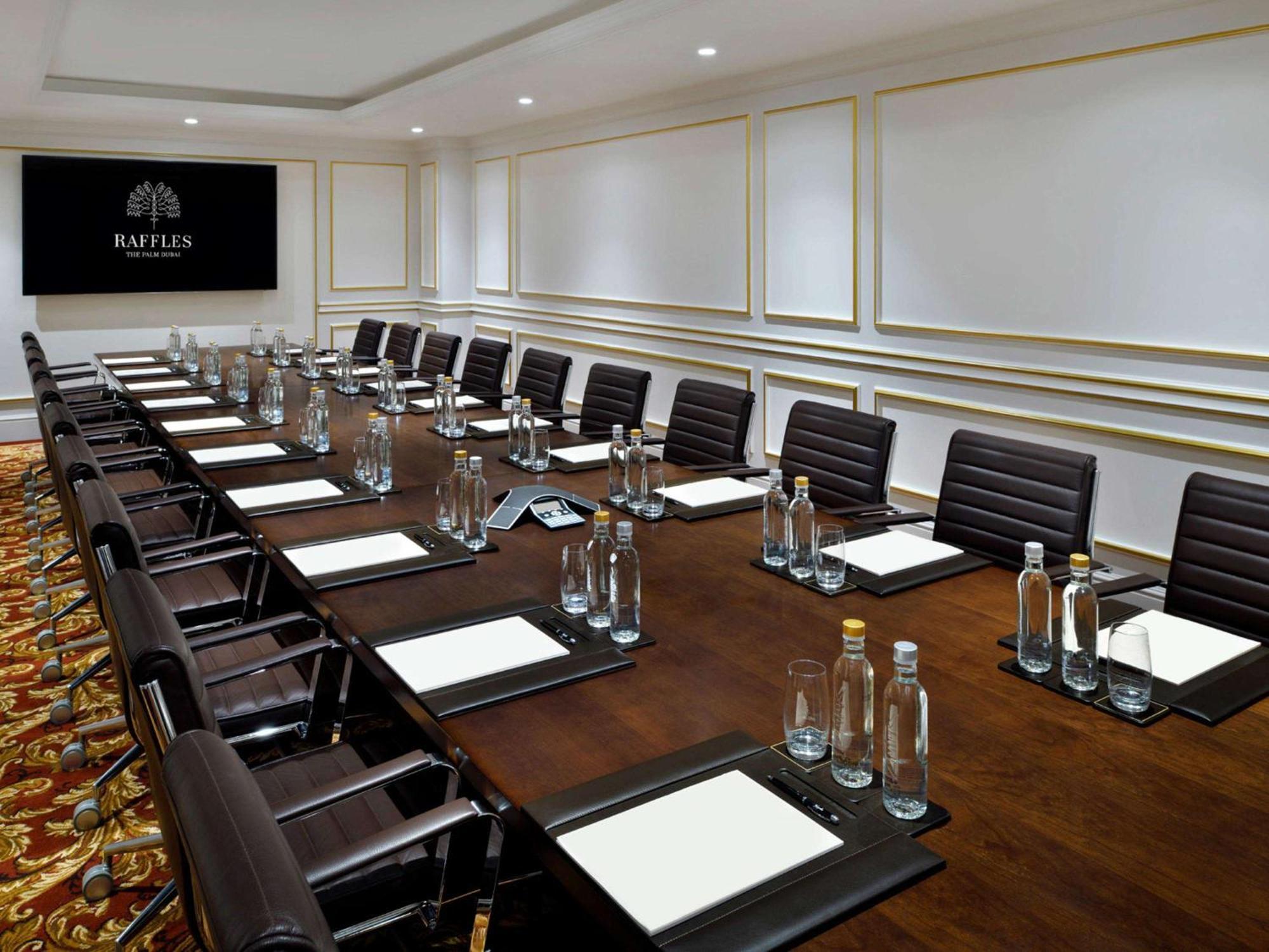 Raffles The Palm Hotel Dubai Exterior photo Boardroom at the Raffles Dubai