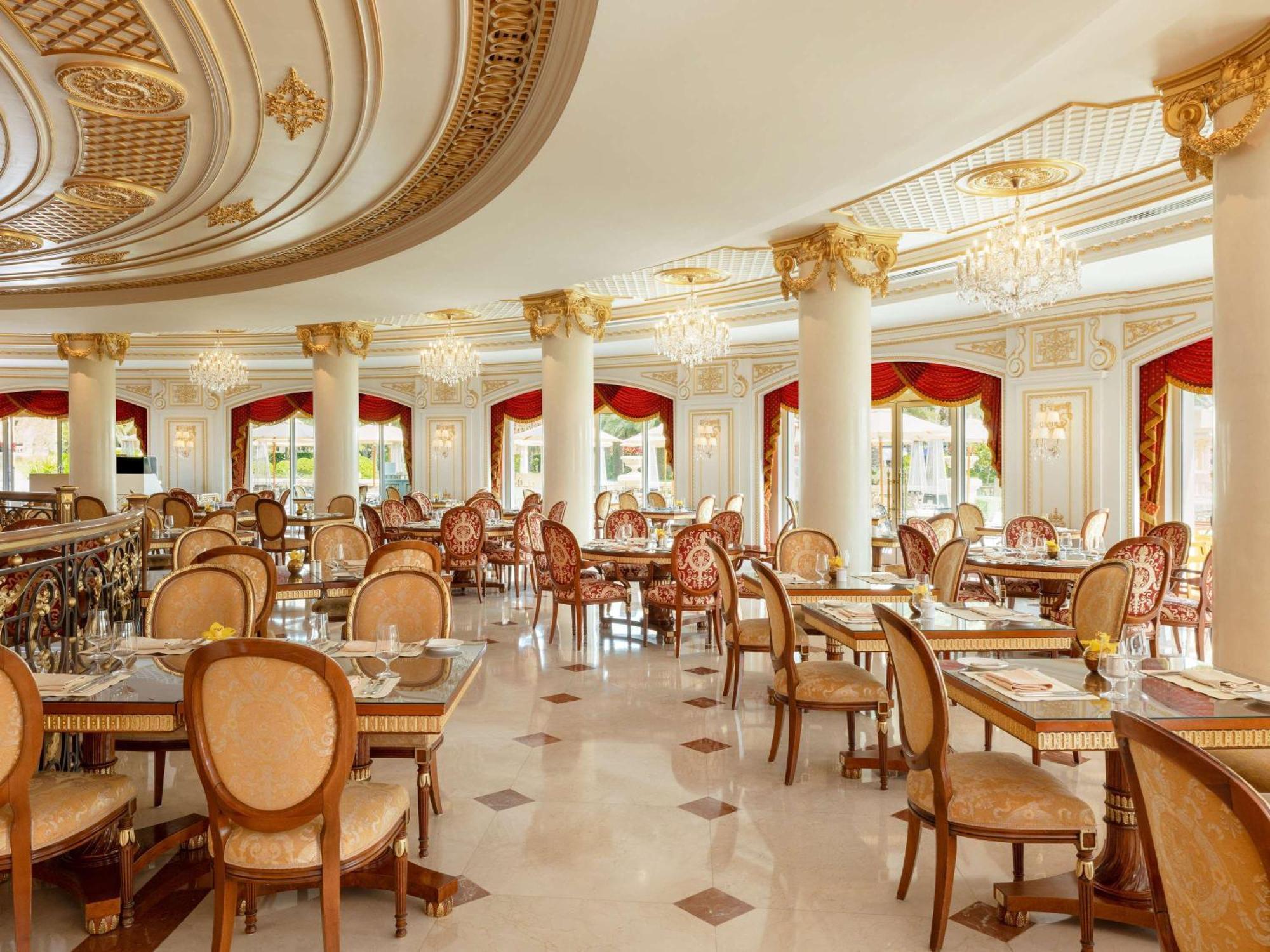 Raffles The Palm Hotel Dubai Exterior photo The restaurant