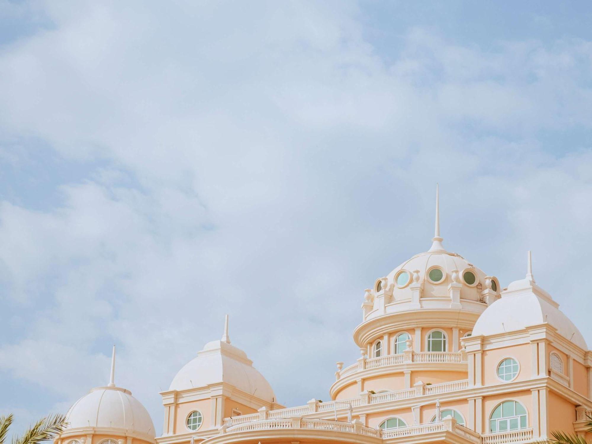 Raffles The Palm Hotel Dubai Exterior photo The Royal Palace of the King of Cambodia